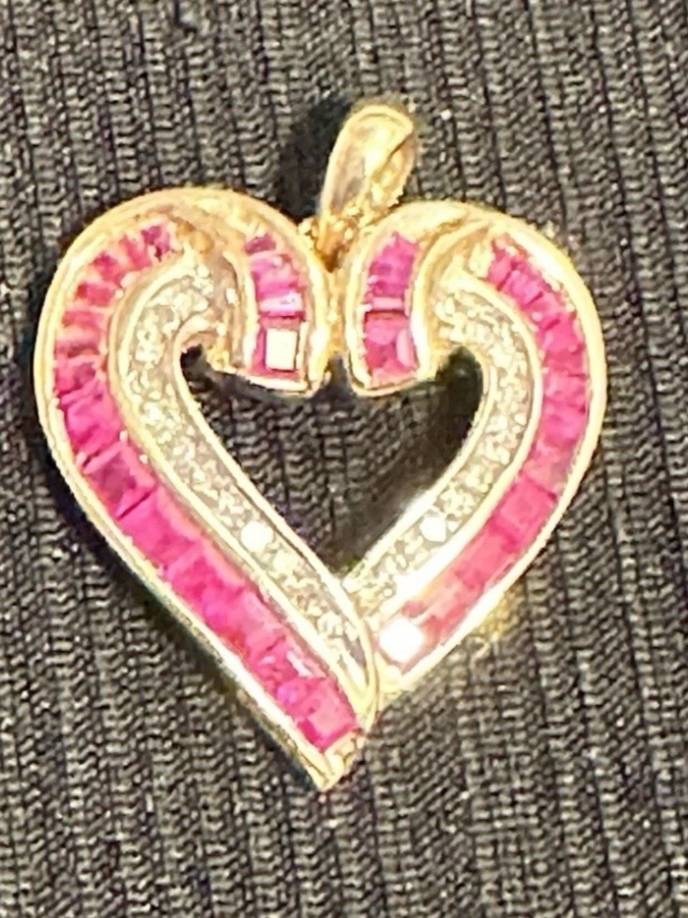 14K Gold Ruby & Diamond Open Heart Pendant Baguette Rubies!